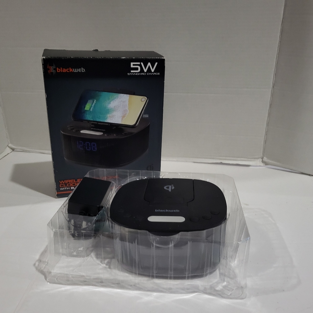 Blackweb Wireless Charging Clock Radio With Bluetooth Speaker 5W